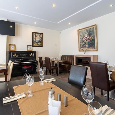 Hotel Mettlacher Hof Eksteriør billede