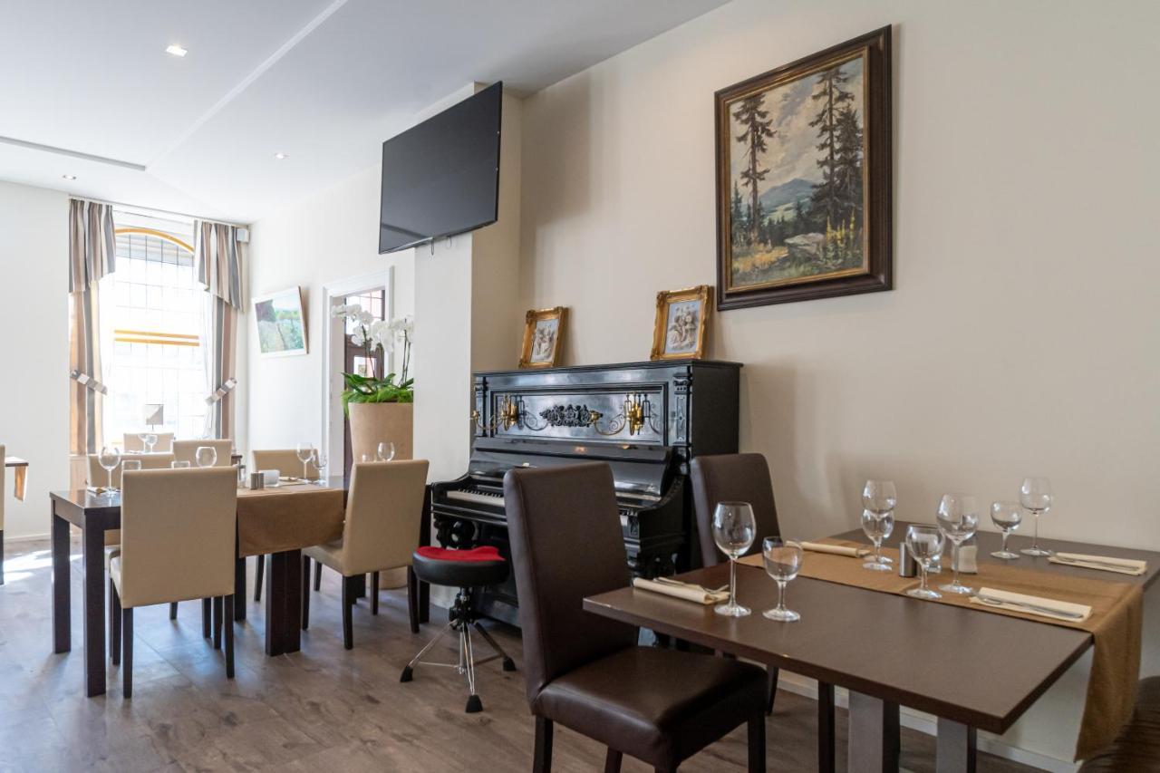 Hotel Mettlacher Hof Eksteriør billede